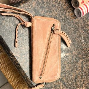 We free peoplele pinkish color bohemian style